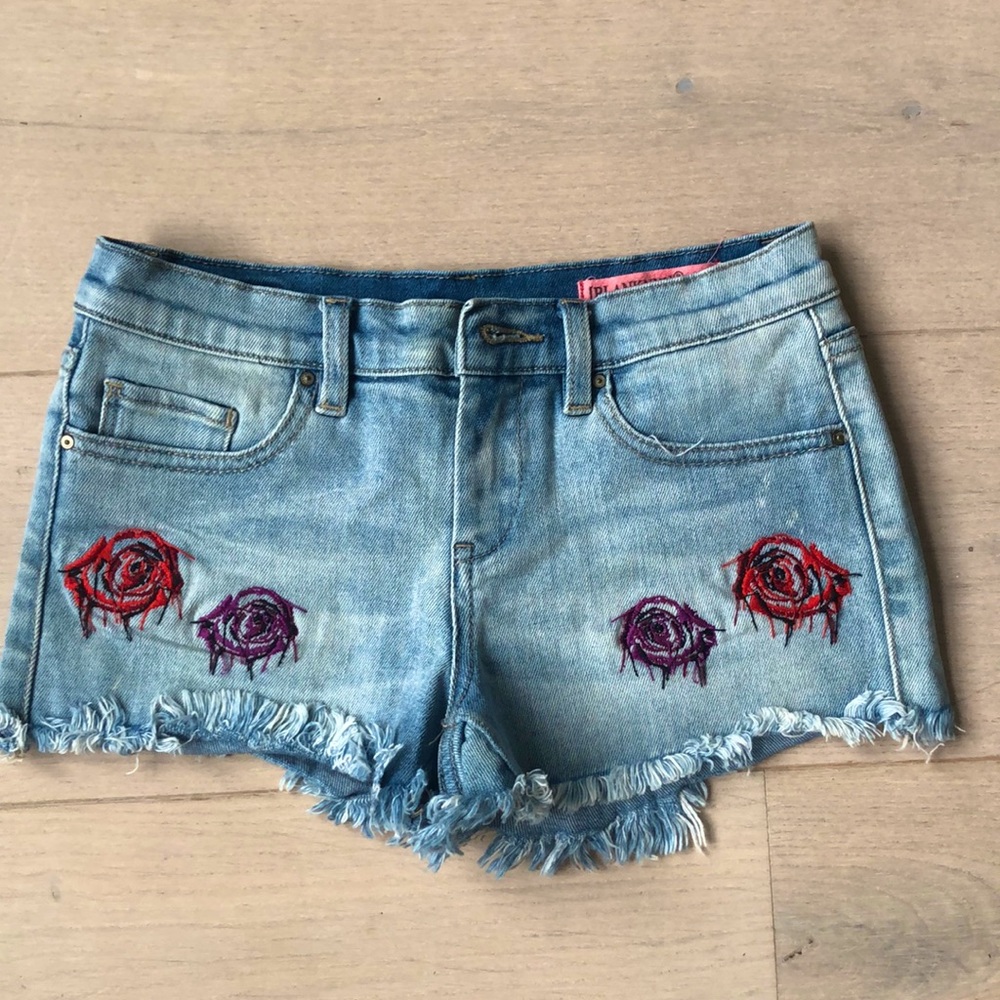 blanknyc rose jean shorts